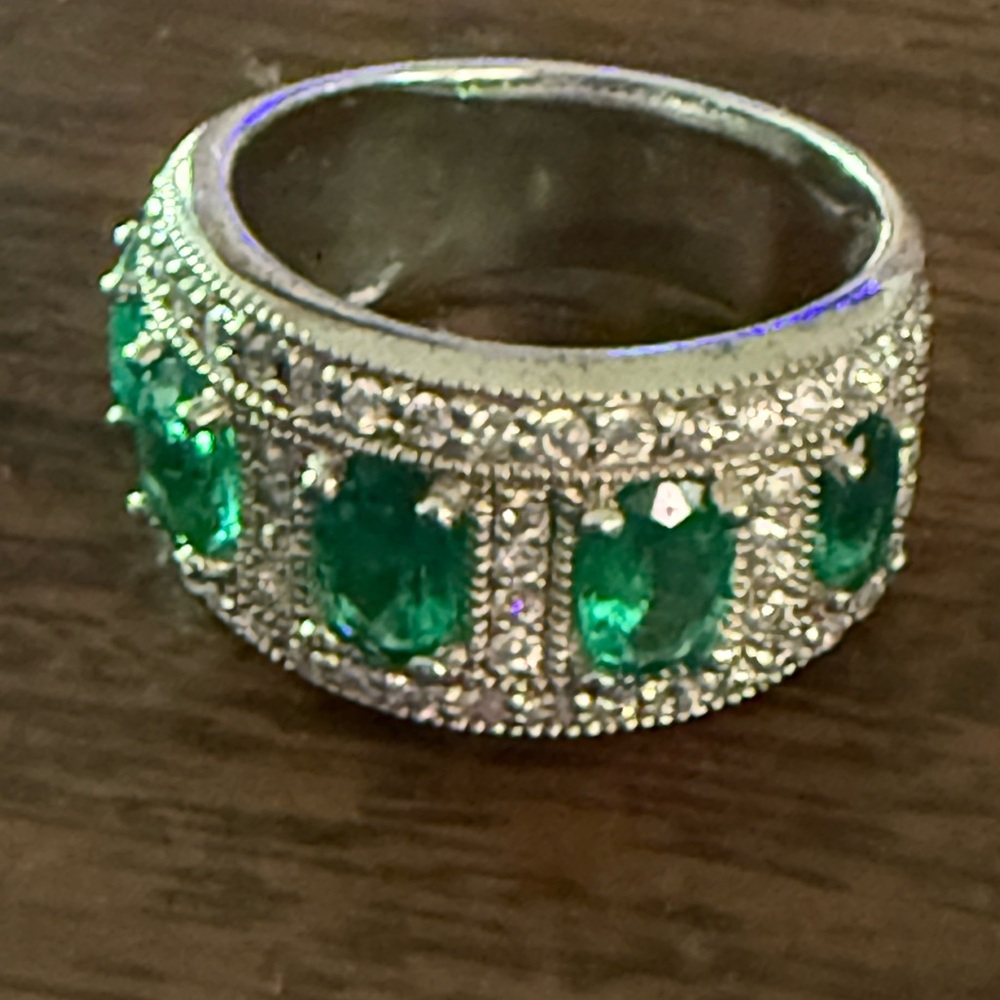 #552 Vintage Emerald & Cubic Zirconia Band/Ring, SZ 6.5